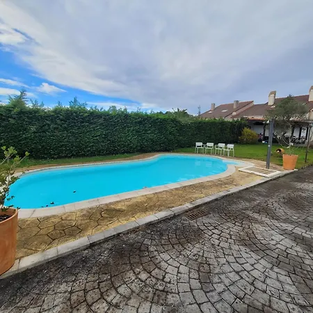 Apartmán Precioso Bajo Con Piscina En *